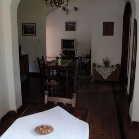 Casa De Huespedes - B&B 빌라 지아르디노 외부 사진