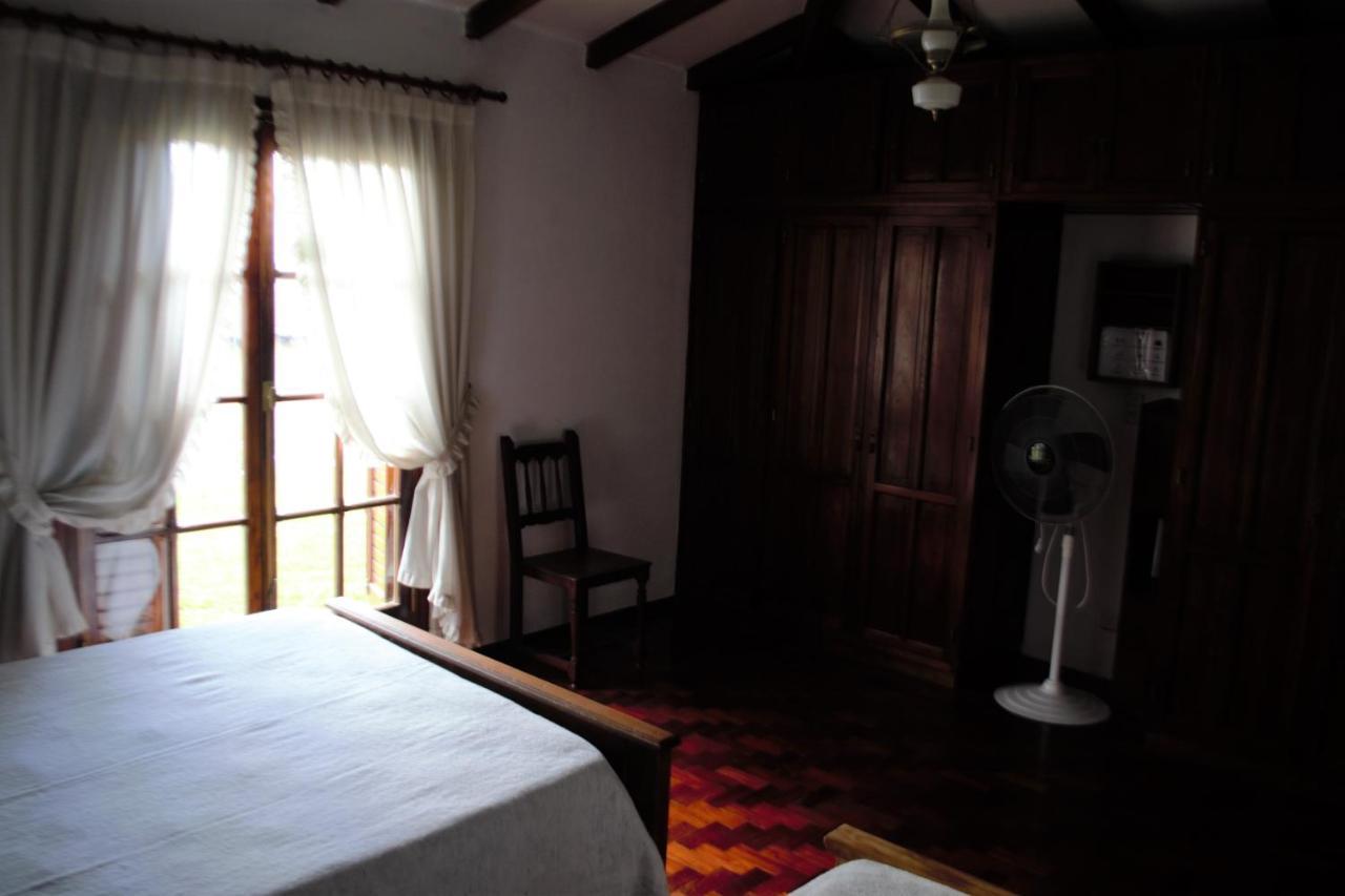 Casa De Huespedes - B&B 빌라 지아르디노 외부 사진