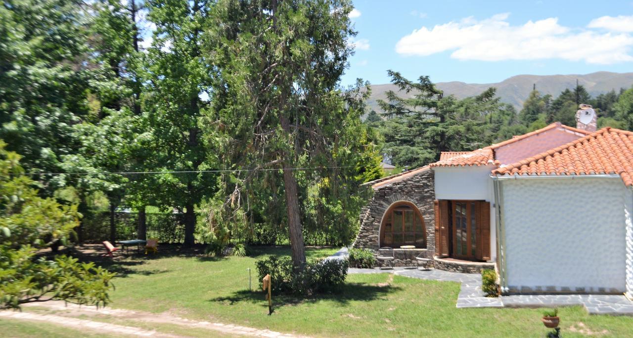 Casa De Huespedes - B&B 빌라 지아르디노 외부 사진