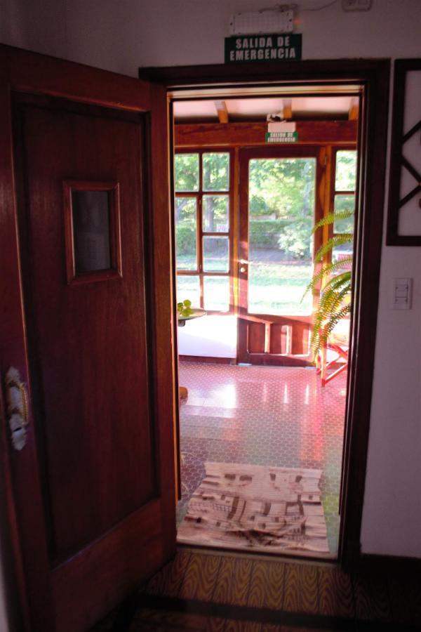 Casa De Huespedes - B&B 빌라 지아르디노 외부 사진